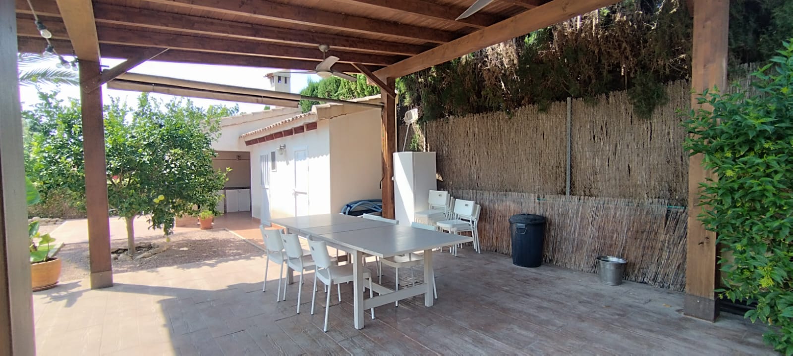 Country house with 4 bedrooms and 4 bathrooms in ELCHE | Ref: SCH-5273
