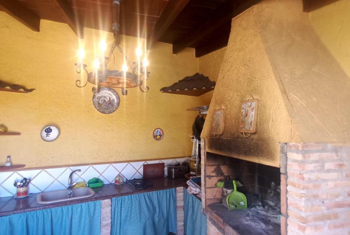 Country house with 4 bedrooms and 3 bathrooms in san vicente | Ref: SCH-5277