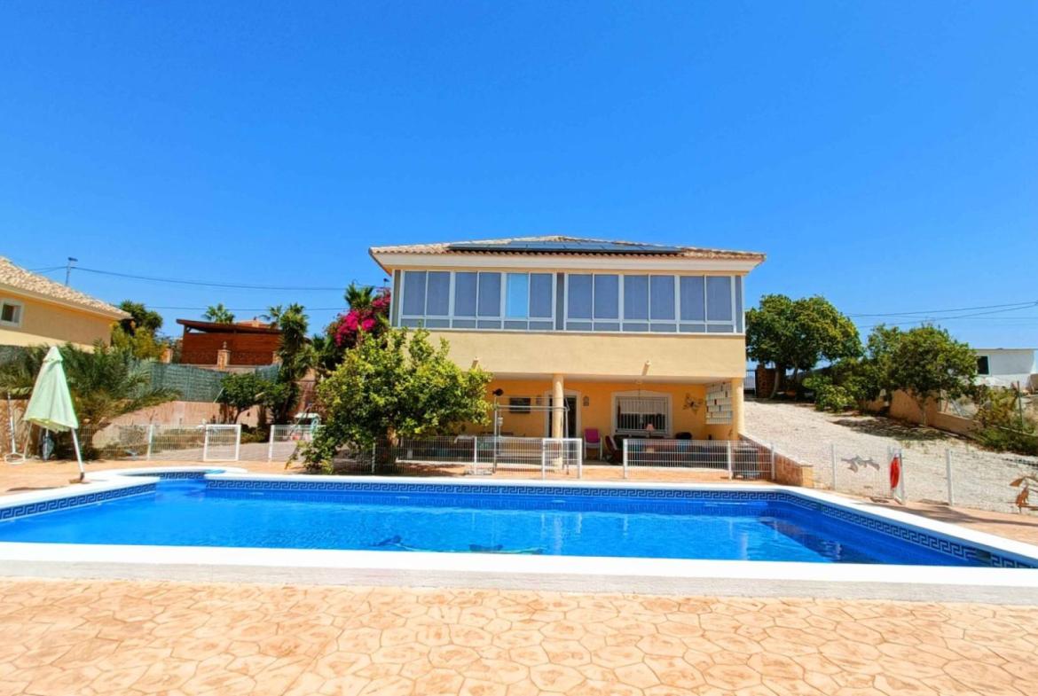 Country house with 5 bedrooms and 3 bathrooms in ABANILLA | Ref: SCH-5286