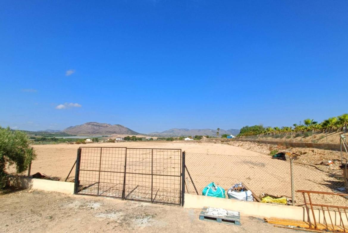 Country house with 4 bedrooms and 2 bathrooms in ASPE | Ref: SCH-5296