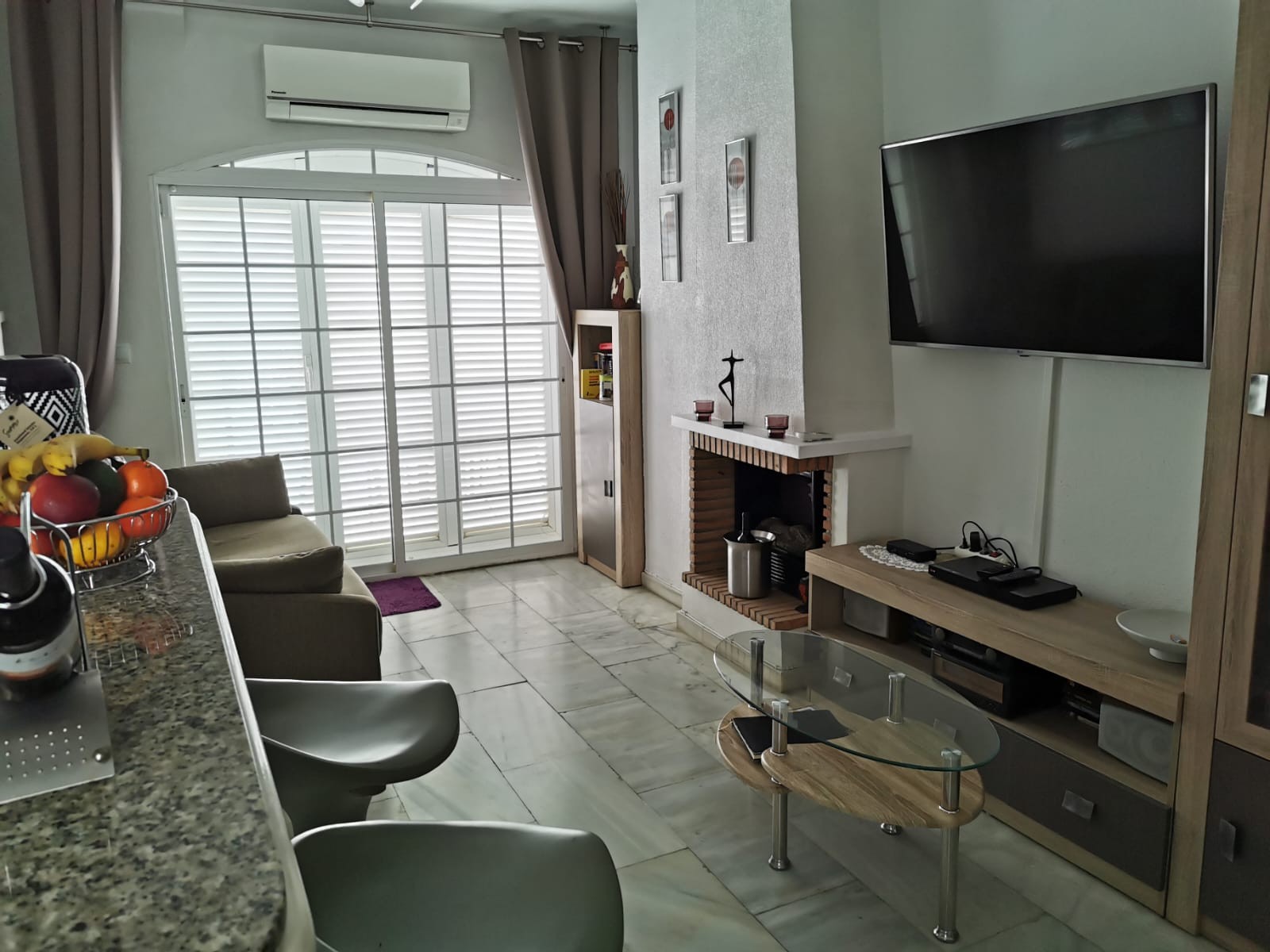 Apartment with 2 bedrooms and 1 bathroom in Torrevieja | Ref: VA5360