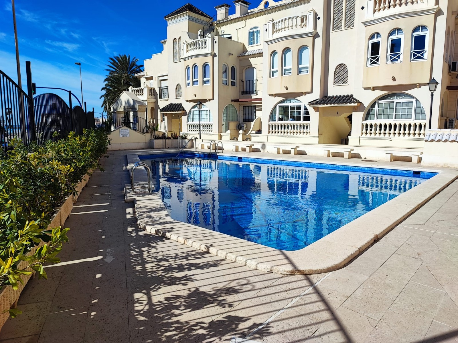 Apartment with 2 bedrooms and 1 bathroom in Torrevieja | Ref: VA5360