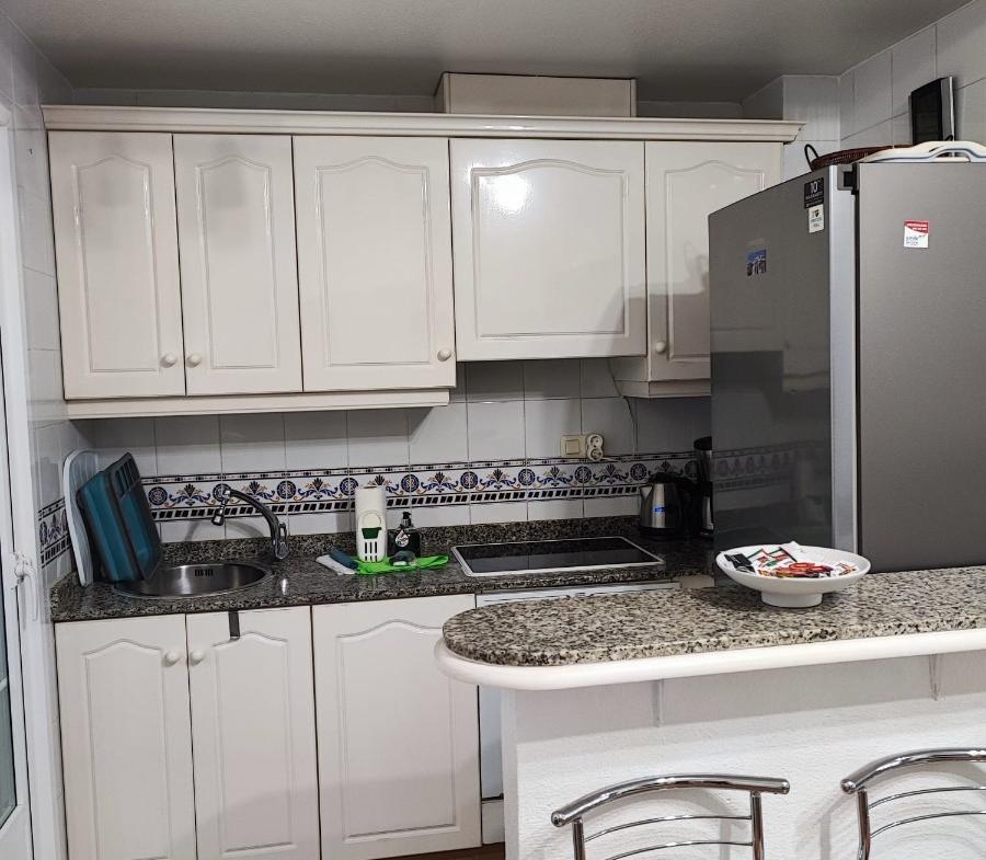 Apartment with 2 bedrooms and 1 bathroom in Torrevieja | Ref: VA5360