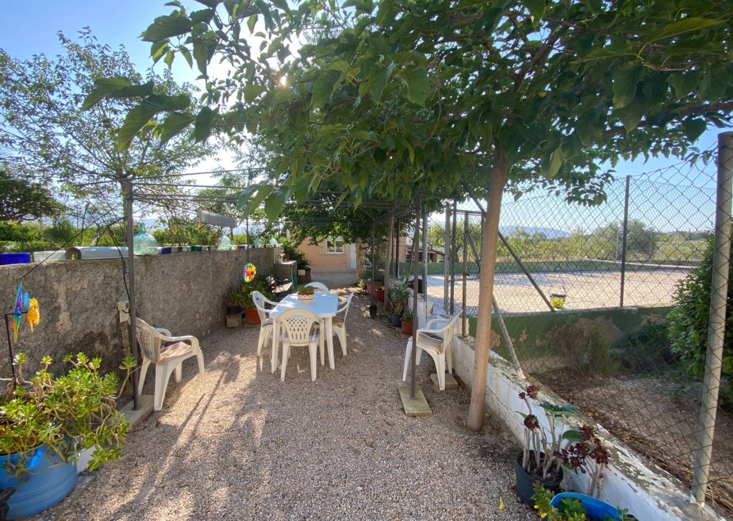 Country house with 5 bedrooms and 2 bathrooms in SAX | Ref: SCH-5320