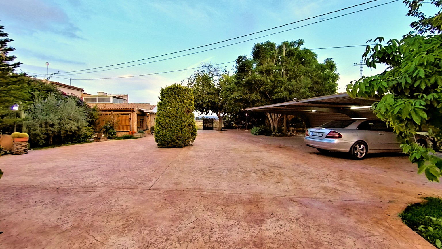 17702399188-9.jpg Country house with 3 bedrooms and 2 bathrooms in NOVELDA | Ref: SCH-5344