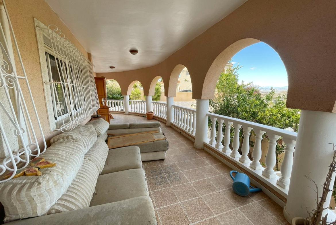 Villa with 5 bedrooms and 3 bathrooms in Ciudad Quesada | Ref: VA5383