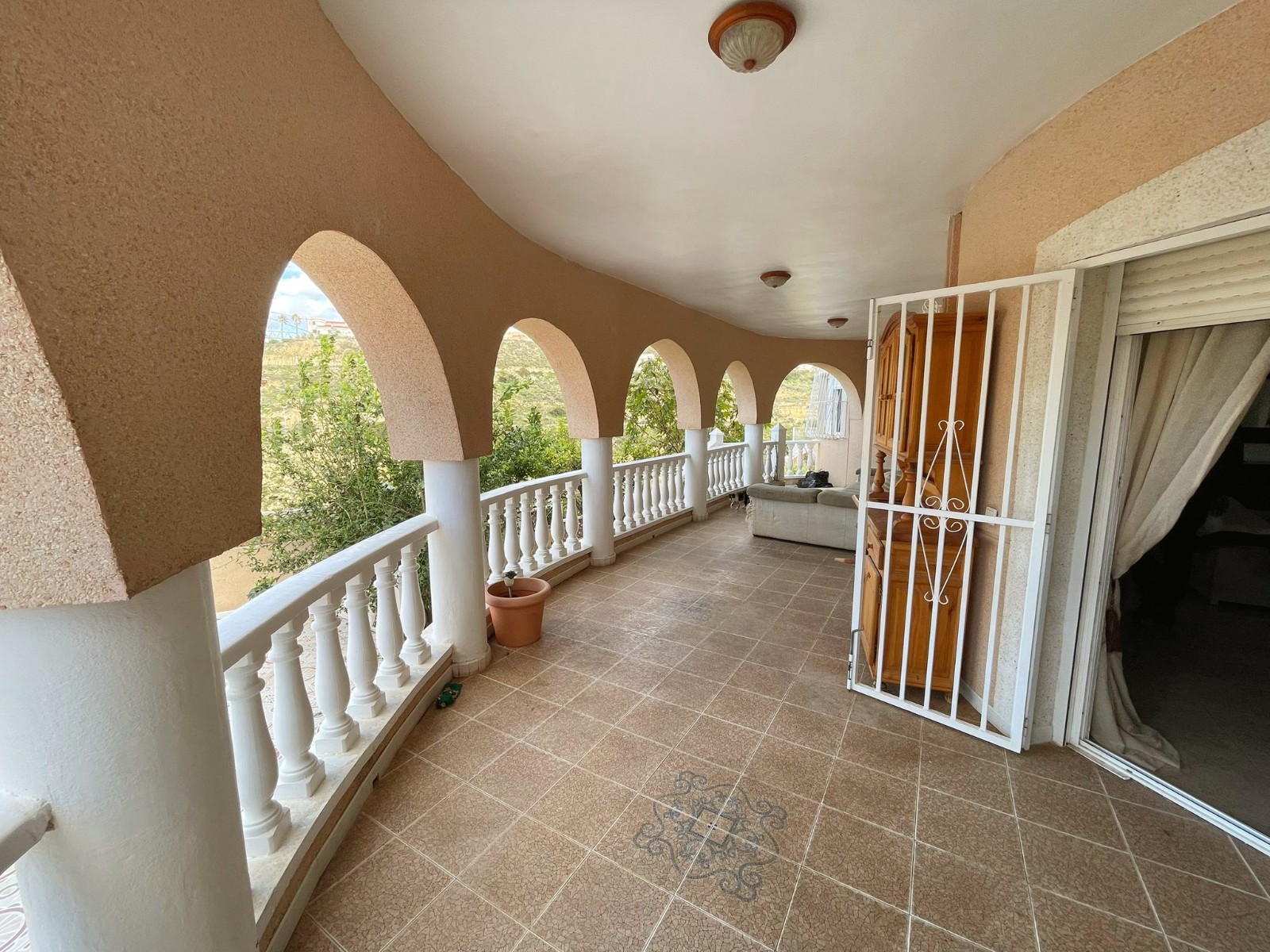Villa with 5 bedrooms and 3 bathrooms in Ciudad Quesada | Ref: VA5383