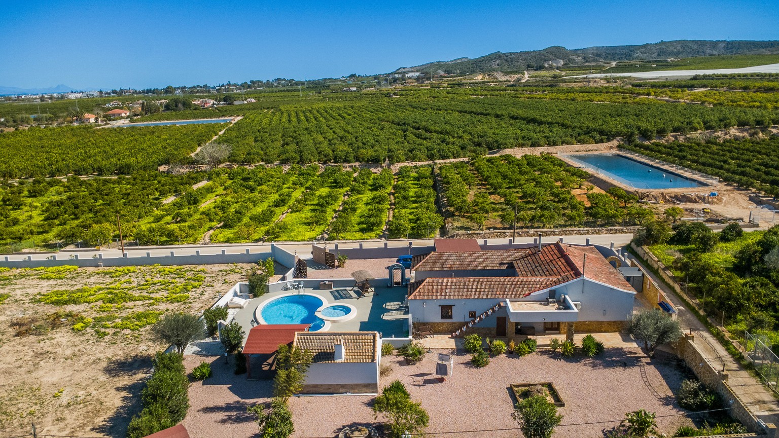 17733512327-7.jpg Country house with 7 bedrooms and 3 bathrooms in ORIHUELA | Ref: SCH-5361