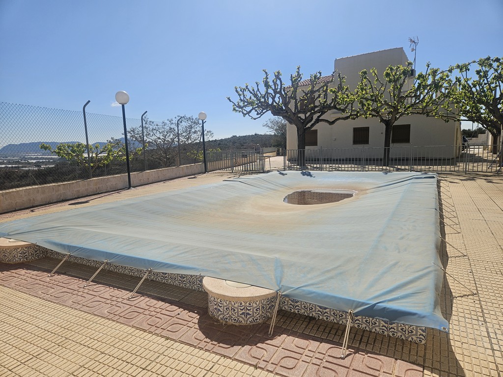 Country house with 4 bedrooms and 2 bathrooms in MONFORTE DEL CID | Ref: SCH-5363