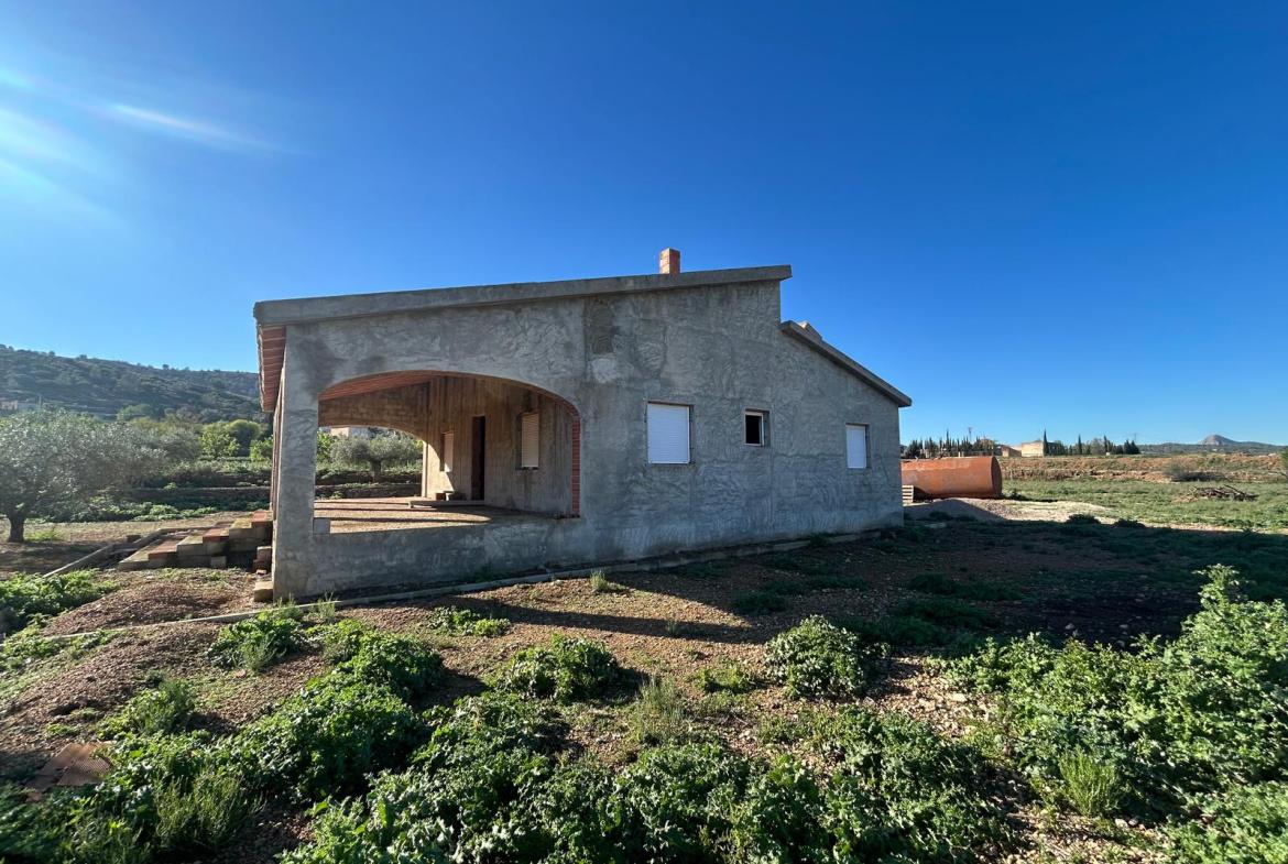 Country house with 1 bedroom and 1 bathroom in HONDON DE LOS FRAILES | Ref: SCH-5365
