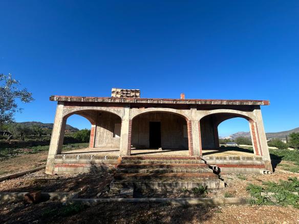 Country house with 1 bedroom and 1 bathroom in HONDON DE LOS FRAILES | Ref: SCH-5365