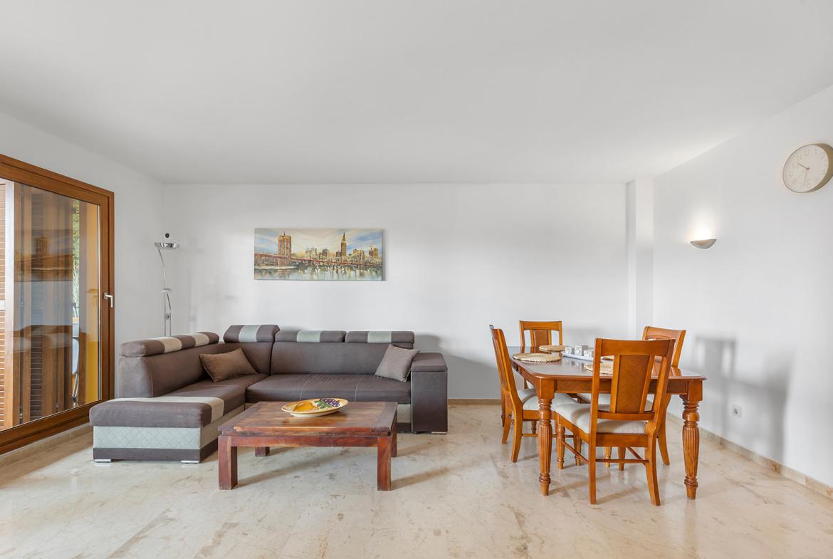 Apartment with 2 bedrooms and 2 bathrooms in Torrevieja | Ref: 4211