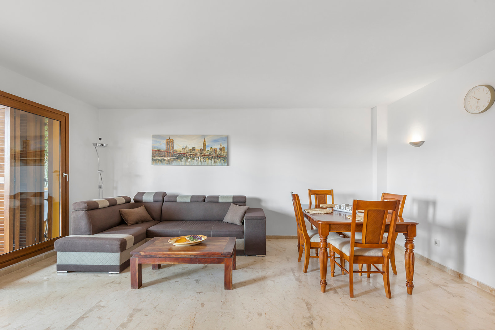 69e61a3f94ed4_0107.jpg Apartment with 2 bedrooms and 2 bathrooms in Torrevieja | Ref: 4211
