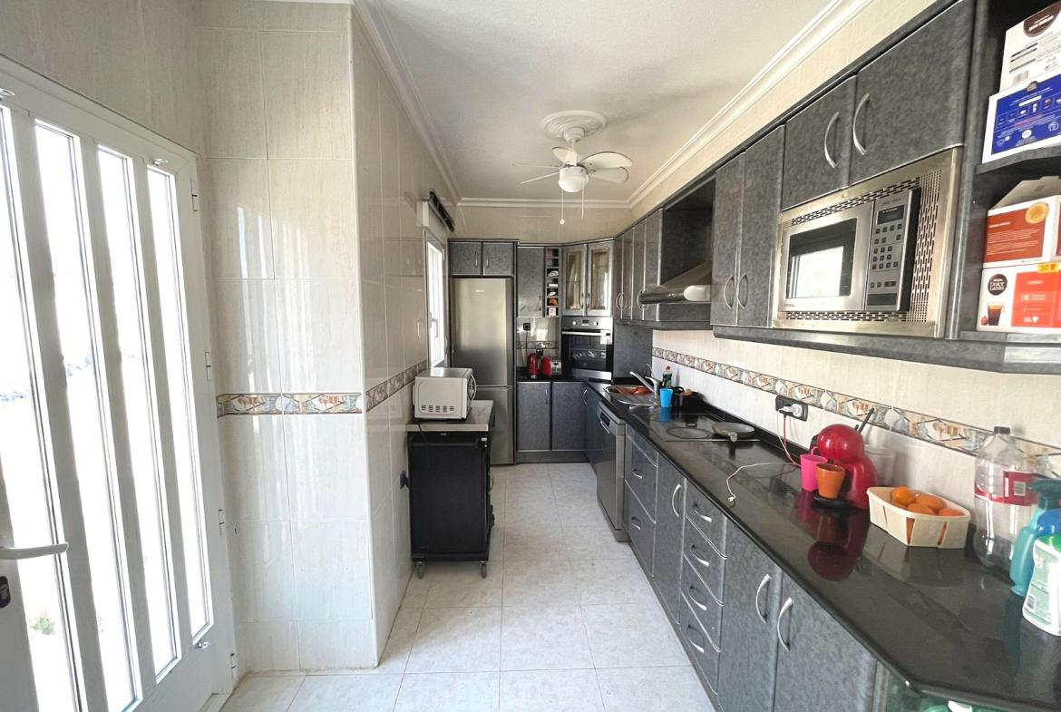 Detached villa with 4 bedrooms and 2 bathrooms in Ciudad Quesada | Ref: VA 5411
