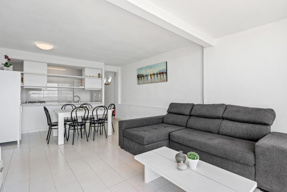 Apartment with 3 bedrooms and 1 bathroom in Santa Pola | Ref: MM-003567