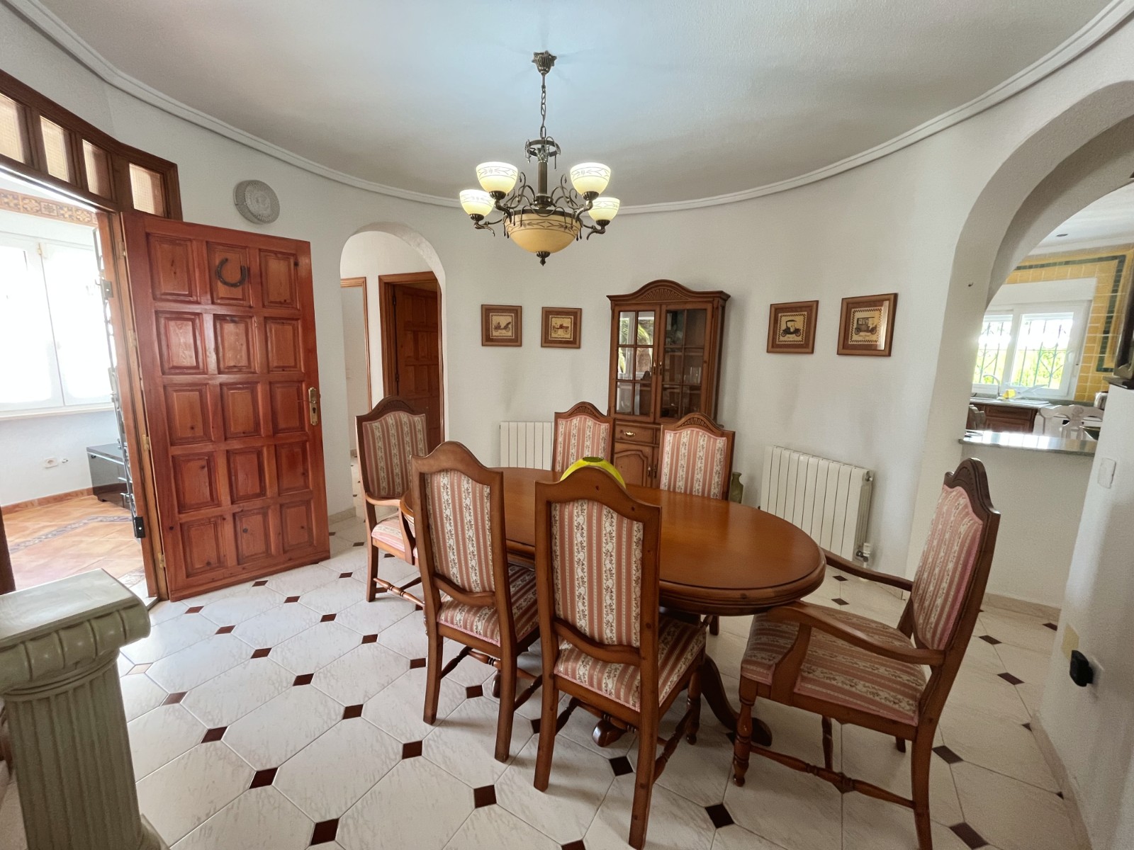 Detached villa with 4 bedrooms and 4 bathrooms in Ciudad Quesada | Ref: VA 5440