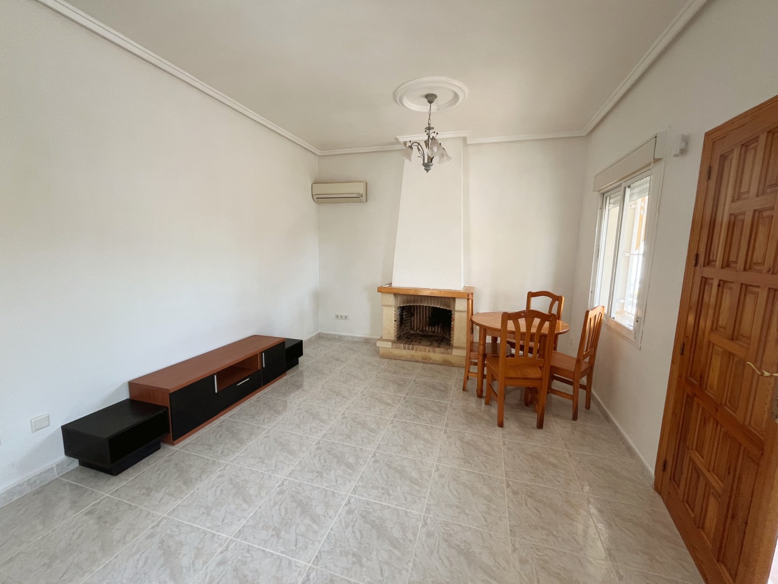 Detached villa with 2 bedrooms and 2 bathrooms in Ciudad Quesada | Ref: VA5447