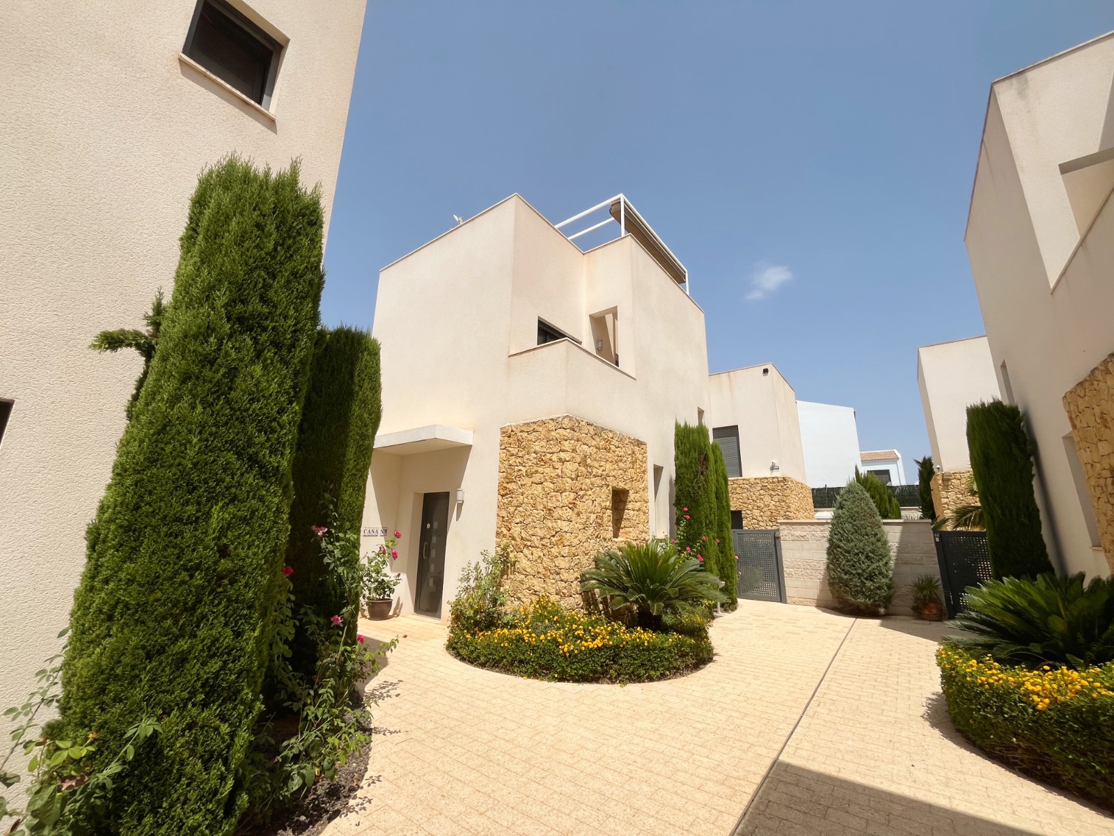 o_1jukct6vha3j1u522i079232b2n.jpg Detached villa with 2 bedrooms and 2 bathrooms in Ciudad Quesada | Ref: VA 5421
