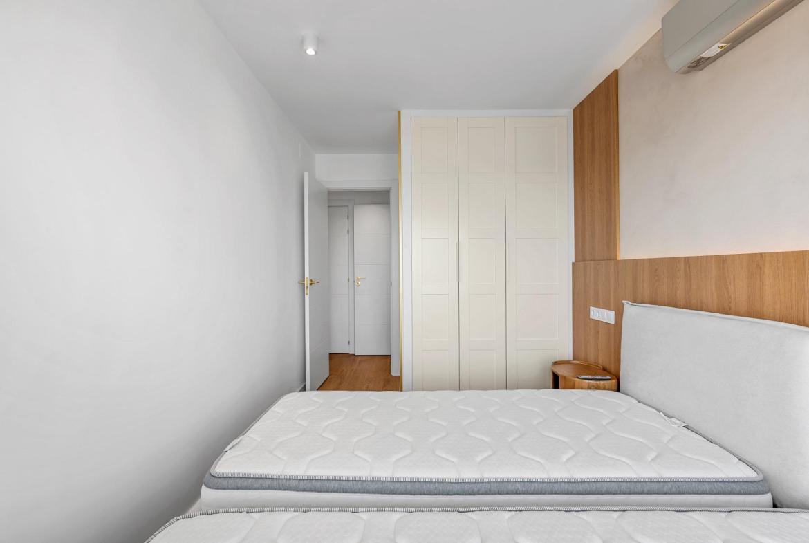 Apartment with 2 bedrooms and 2 bathrooms in Torrevieja | Ref: 2330/6689