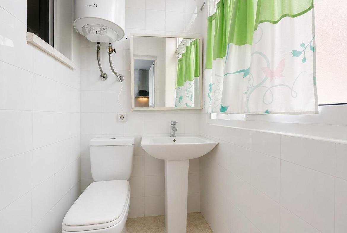 Apartment with 2 bedrooms and 1 bathroom in Dehesa de campoamor | Ref: URE2326-D/6689