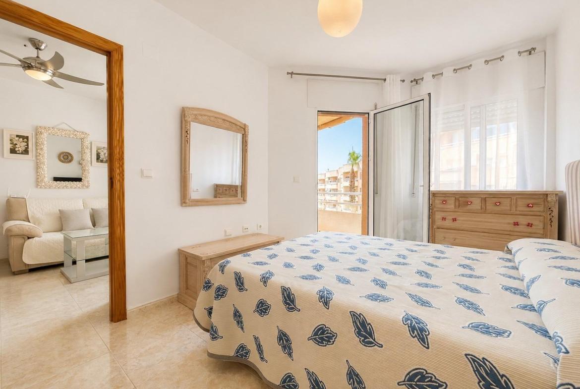 Apartment with 2 bedrooms and 1 bathroom in Dehesa de campoamor | Ref: URE2326-D/6689