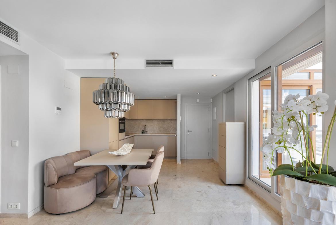 Apartment with 3 bedrooms and 2 bathrooms in Torrevieja | Ref: 4225
