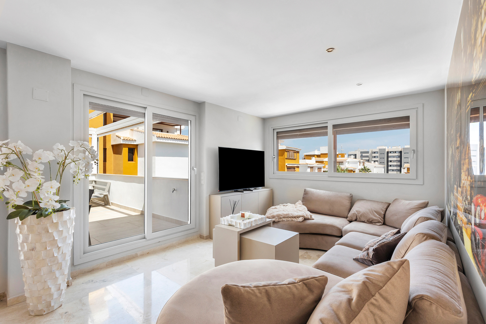 6a846ffc7705e_012024061509.jpg Apartment with 3 bedrooms and 2 bathrooms in Torrevieja | Ref: 4225