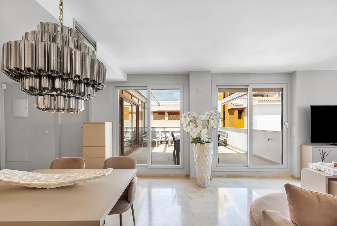 Apartment with 3 bedrooms and 2 bathrooms in Torrevieja | Ref: 4225