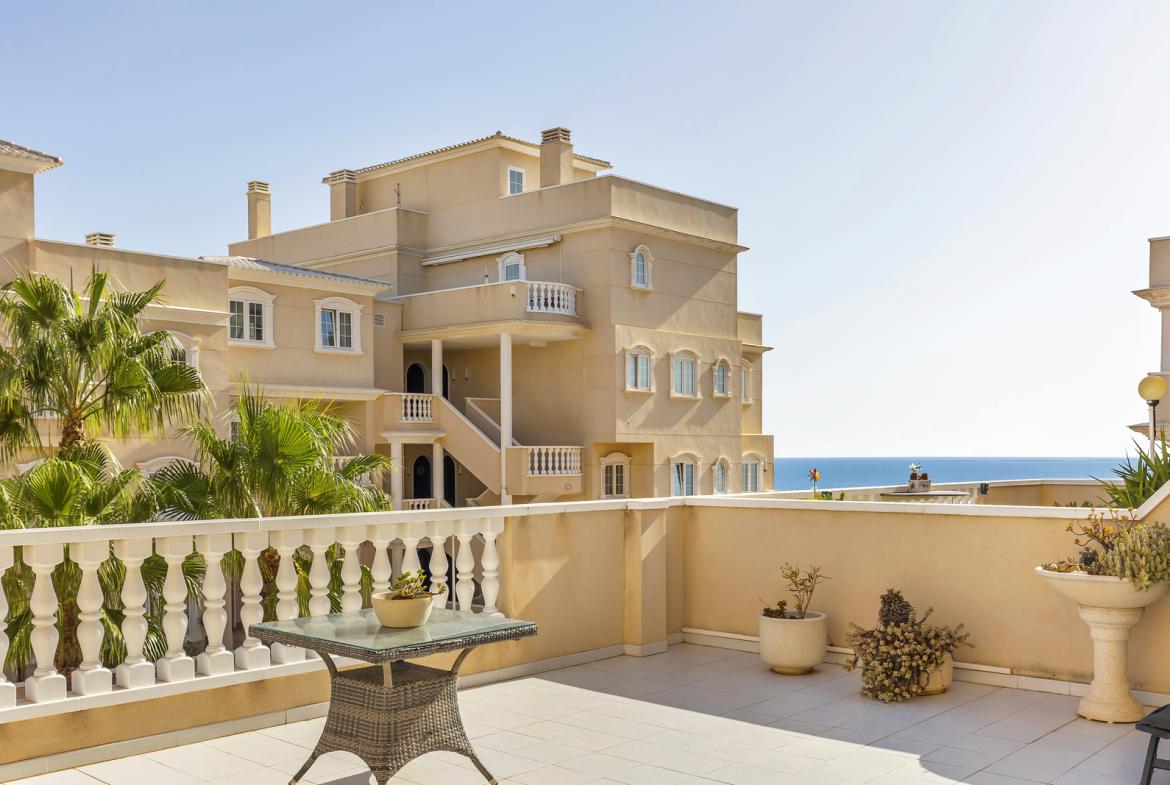Apartment with 2 bedrooms and 1 bathroom in Guardamar del Segura | Ref: 4227